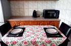 Inchiriez apartament 2 camere, decomandat, Etaj 2, Marinex