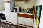 Girocului. Decomandat. Etaj intermediar. 2 bai. Bloc anvelopat. Centrala proprie