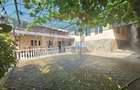 Casă cu 4 camere cu Teren 1371 Mp în Crivina - 9