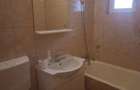 Apartament cu 2 camere semidecomandat în Calea București