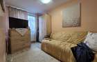 Apartament de 3 camere, decomandat, zona Piata Voievozilor-Alexandru cel Bun
