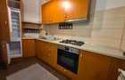 Apartament 4 camere de inchiriat in zona Dorobanti, ASE, etaj 1 in vila locuinta