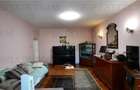 Vanzare apartament 3 camere in Vila Pajura