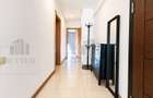 Apartament 3 camere - 2 bai, 83 mp, parcare si piscina Cosmopolis - 2