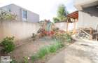 Ap. 2 camere 40 mp + 62 mp curte(terasa)+parcare, Str. Apeductului, Ch - 10