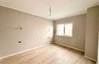 Duplex cu 4 camere, despărțit prin camera tehnica | Mosnita Veche