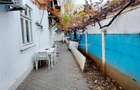 Parter vila - Floreasca - 3 camere - 2 bai - 75mp curte