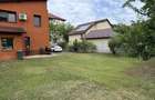 Casa de vanzare + Spa?iu Comercial | 220 mp utili | curte 555 mp | - 9