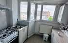 Apartament cu 3 camere in zona ultracentrala. Vedere spre dunare . Situat langa tribunalul Braila - 6