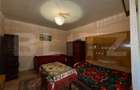Casa de vanzare, cu 2 camere, 120 mp + teren de 1207 mp, zon - 1