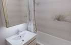 1 camera de vanzare in zona Planete - 2