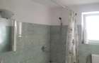 Inchiriez apt.3 camere,etaj1la casa, parcare, ideal studente, zona lini?tita - Lipova Dumbravi?a - 1