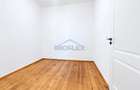 APARTAMENT 3 CAMERE 2 BAI CLADIRE ISTORICA