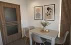Apartament 3 camere zona Kiriac la etajul 3 cu doua bai amenajat doua balcoane centrala - 6