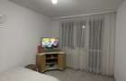 Apartament zona Chrihala 3 camere; se vinde cu tot ce este in el - 10