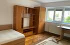 Proprietar inchiriez ap.1 cam etaj 1 Complex Studentesc centrala proprie - 1