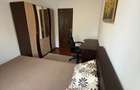Inchiriez Apartament Renovat 3 Camere Pajura, sect. 1 - 12