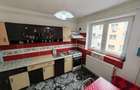 Apartament cu 3 camere semidecomandat în Central - 2