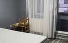 Apartament cu 3 camere in zona rezidentiala.