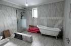 Apartament spatios, 80 mp utili + terasa 60 mp | Etaj 3 | 2 parcari in - 9