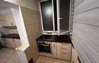 Apartament cu trei camere decomandat , pe strada Henri Coanda - 15