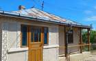 Botosani - 15 min, Casa cu teren de 2500 mp - 18 eur mp - si loturi individuale - 4