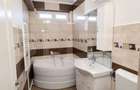 Apartament 3 camere, 64 mp, zona Ultracentrala - 2