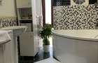 Inchiriez apartament 3 camere zona Palatul Bragadiru,str Sabinelor - 1