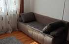 Inchiriez apartament cu 2 camere, recent renovat, situat la etajul 3, intr-o zona frumoasa linistita ! ,Sf Vineri Pentru detalii: 0771029734 Alina - 5