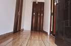 Casă cu 6 camere cu Teren 479 Mp în Ghiroda - 4