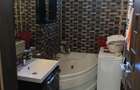 Apartment 3 camere 2 balcoane, proximitate Piata MV