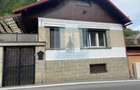 Casa singur in curte - zona Schei - 15