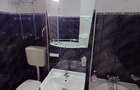 Apartament 2 camere + demisol, zona Stefan cel Mare