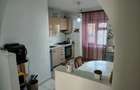 Vand apartament 3 camere