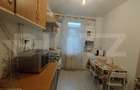 Apartament 2 camere, etaj 1, 49 mp, Rovine-zonă excelentă