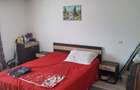 Casa cu 3 camere, curte