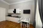 Apartament spatios cu 8 camere in Sibiu - 14