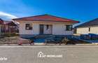 Casa moderna 1 nivel 4 camere - 500 mp teren - gard inclus - 4