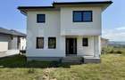 Vila noua de vanzare la intrare in Corunca - 1