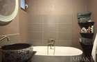 Apartament spatios cu 2 camere decomandat in centrul orasului - 1
