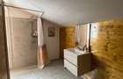 Apartament 4 camere decomandat 140mp, Mansarda, zona Consul, Utilitati