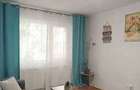 Vand apartament 2 camere zona Boul Rosu, cu centrala proprie