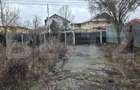 Casă cu acoperisul ars cu teren intravilan, 764 mp, zona Răzvad - 2