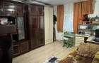 Vand apartament 3 camere+ garaj - 2