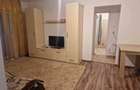 De inchiriat apartament cu 2 camere, zona Liceului Roman Voda, mobilat si utilat - 1