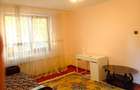 Apartament 2 camere, parter inalt, semidecomandat, Piata Tomis 2