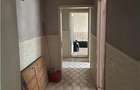 Aparatment 3 camere de vanzare in Focsani , zona Sala Polivalenta, decomandat ,