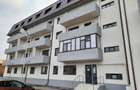Vand apartament cu 2 camere, decomandat