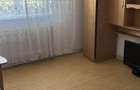 Apartament 3 camere , etaj intermediar- zona Kaufland