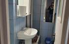 Vand apartament 3 camere in Campina et.2 4,str.Maramures zona Autogara ,se vinde asa cum este mobila